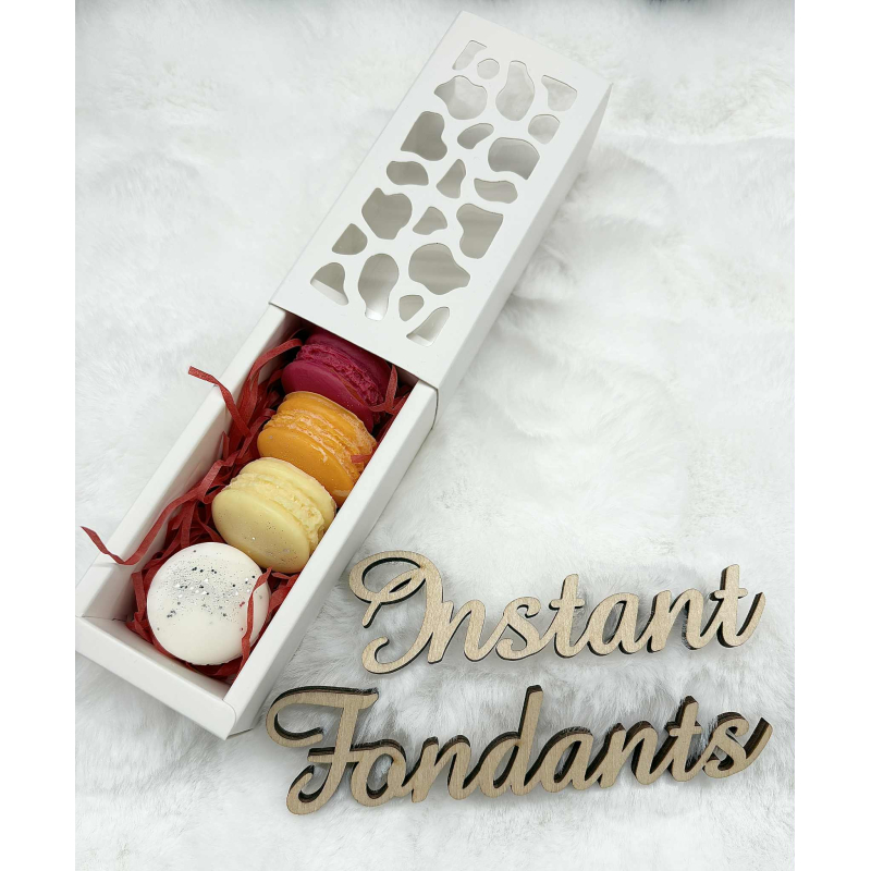 COFFRET MACARONS ESCAPADE