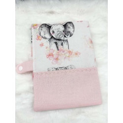 PROTÈGE CARNET DE SANTÉ LIONNE